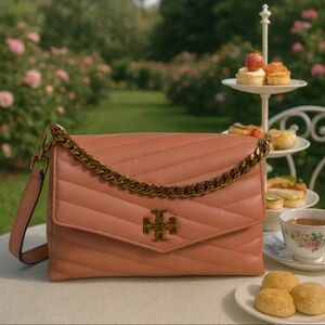 NEW Tory Burch Kira Chevron Convertible/Crossbody Bag Toasted Pecan Pink Leather